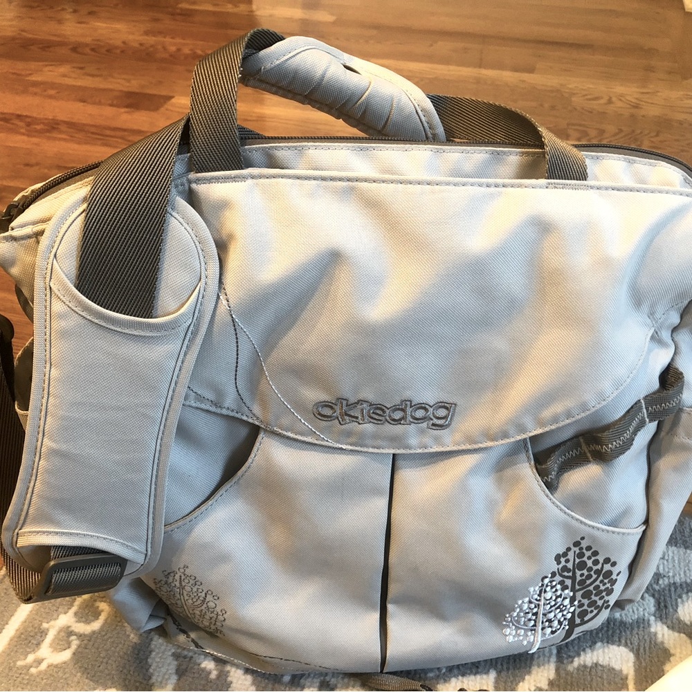 Okiedog Oyster Gray Dagomar Sumo Diaper Bag.